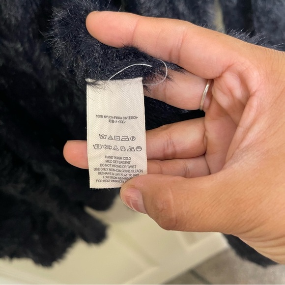 Free People Women’s Black Faux Fur Cardigan Sz S - Picture 9 of 9